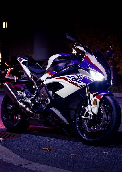 Sportmotorrad von zaka artya