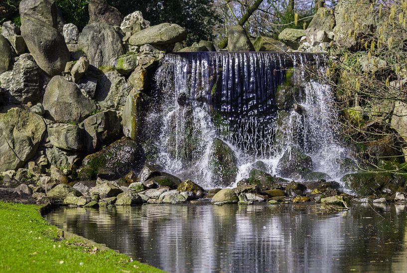 Sonsbeek waterval von Raymond Meerbeek