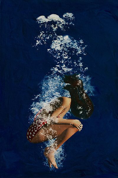 Girl swimming underwater II by Jan Keteleer