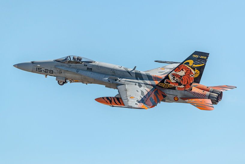 A McDonnell Douglas EF-18A Hornet from ALA 15 of the Spanish Air Force (15-28) shows off its beautif by Jaap van den Berg