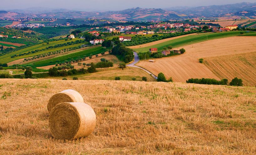 Landscape Abruzzo, Italy by Vincent van Kooten