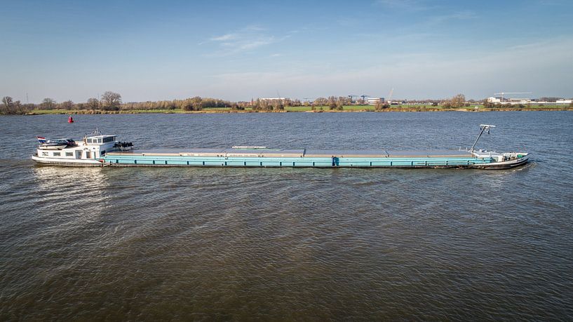 Motorfrachter Decibel von Vincent van de Water