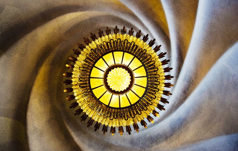Casa Batllo Gaudi Deckenleuchte Barcelona Spanien von Andreea Eva Herczegh