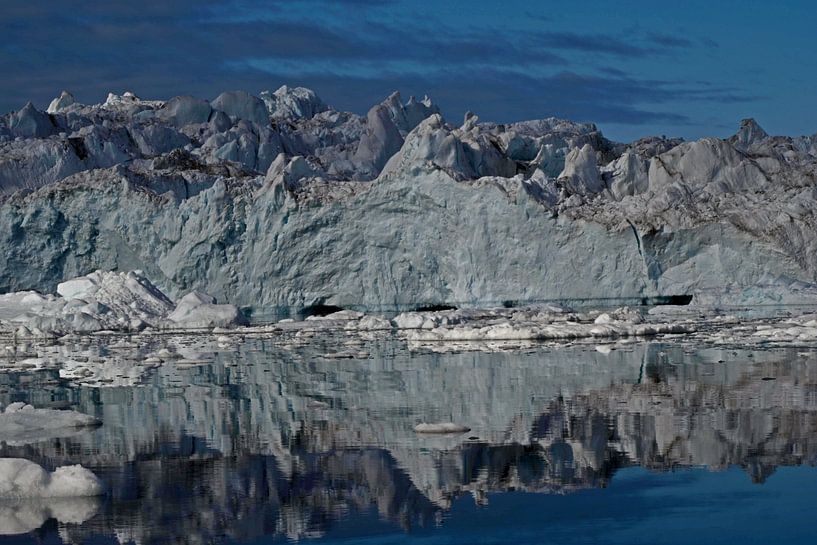 EISBERG 3 by Miroslav Ptacek