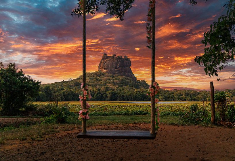Sigiriya (Löwenfelsen) - die ikonische Felsenfestung mit Fresken und atemberaubender Aussicht. von Patrick Fotografeert
