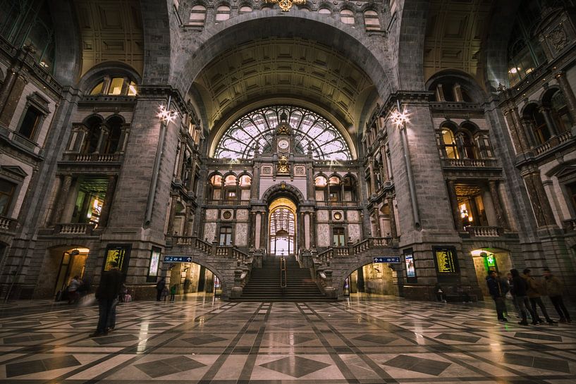 Antwerpener Hauptbahnhof von Wim Brauns