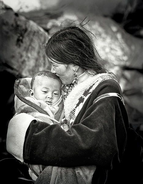 Mère avec enfant au Tibet par Jan van Reij