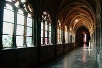 Klosterbögen und Fenster