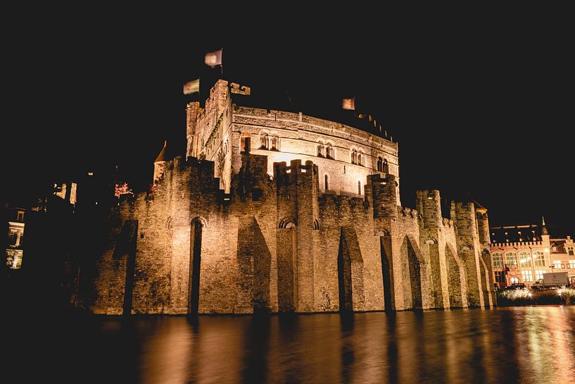 Gravesteen Ghent, Belgium by Jonas Gosseye