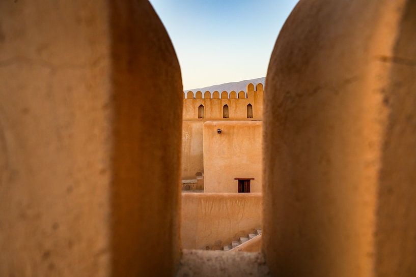 Festung Nizwa im Oman von Paula Romein