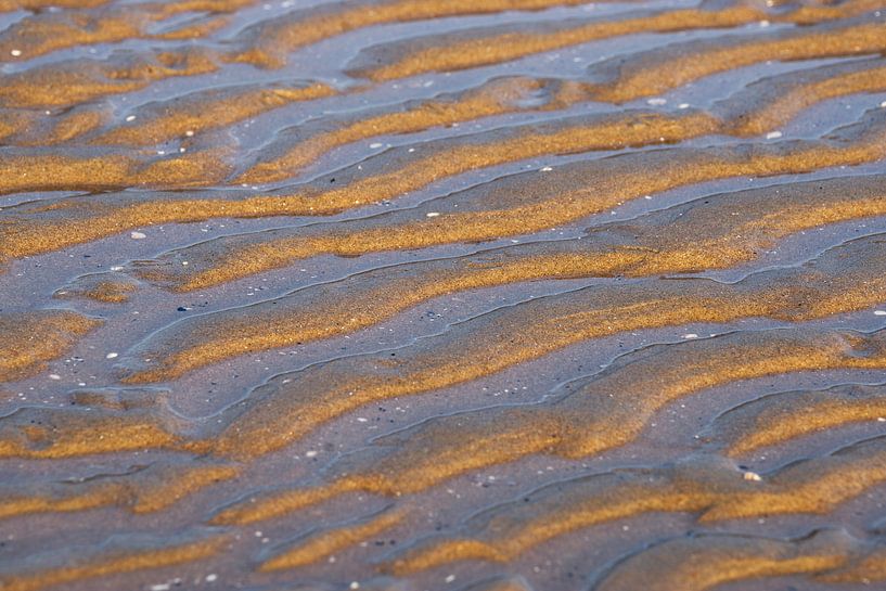 Sandstrukturen am Meer von Birgitte Bergman
