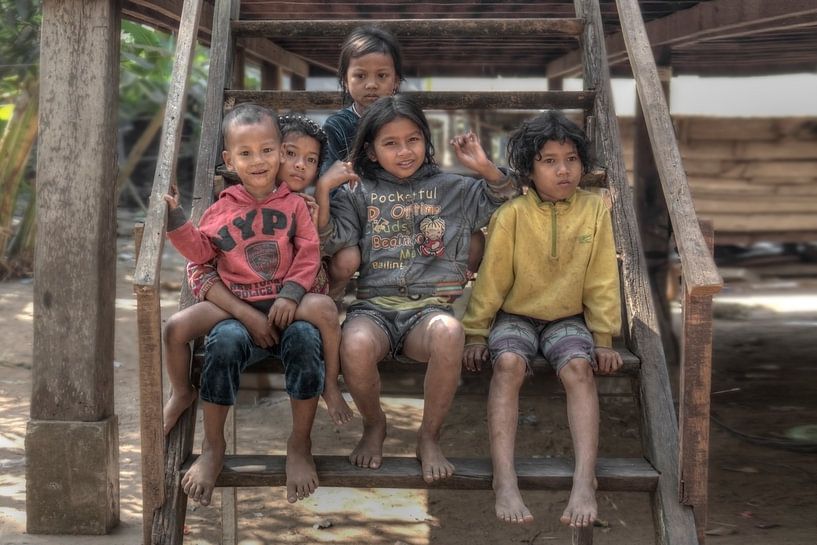 Les enfants de l'escalier par BL Photography