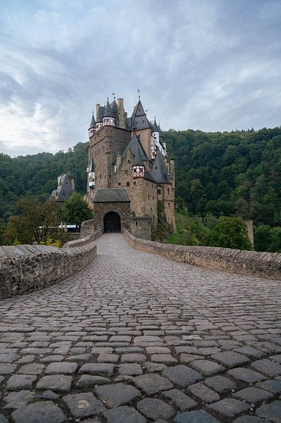 Burg Eltz by Tim Vlielander