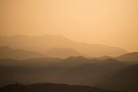 Lever de soleil dans les montagnes d'Andalousie