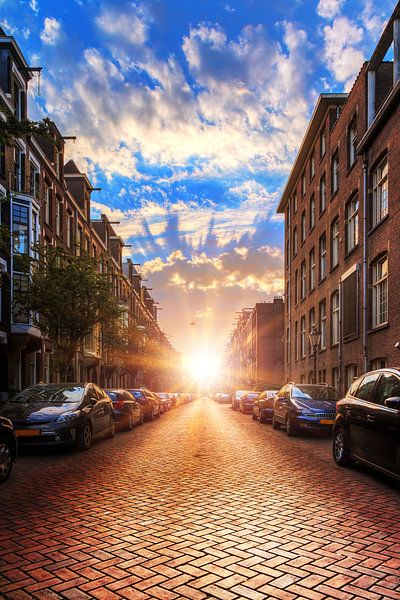 Urban Amsterdam zonsopkomst by Dennis van de Water