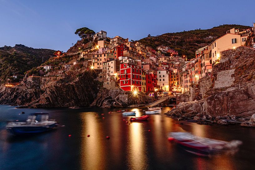 Riomaggiore by Ton van den Boogaard