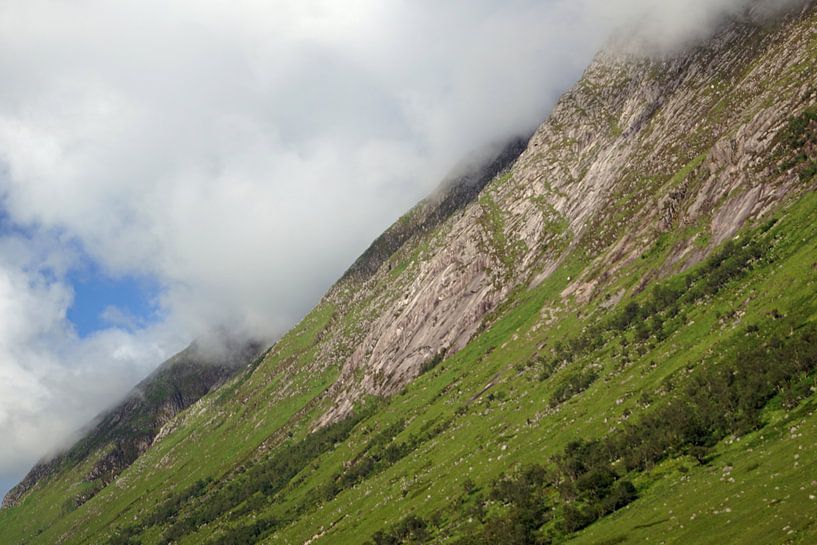 Farbenfrohes Glen Etive in Schottland. von Babetts Bildergalerie