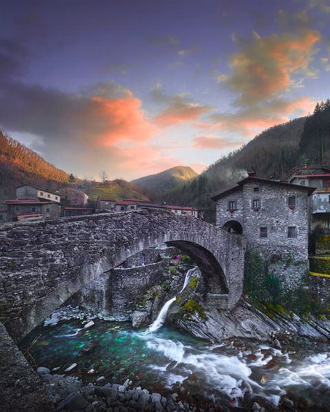 Fabbriche di Vallico altes Dorf und die alte Brücke von Stefano Orazzini