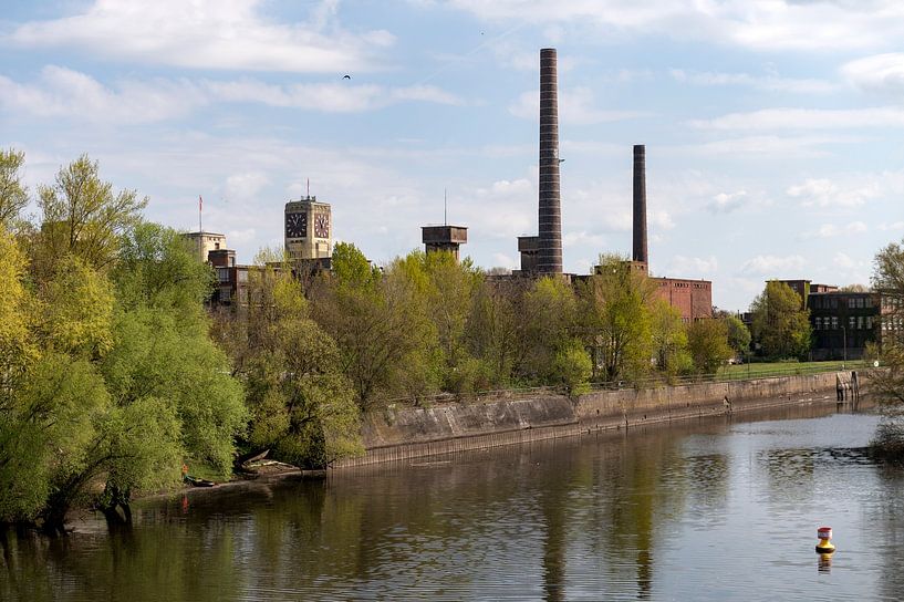 Veritas by Richard Wareham