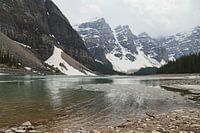 Winters uitzicht op Moraine Lake