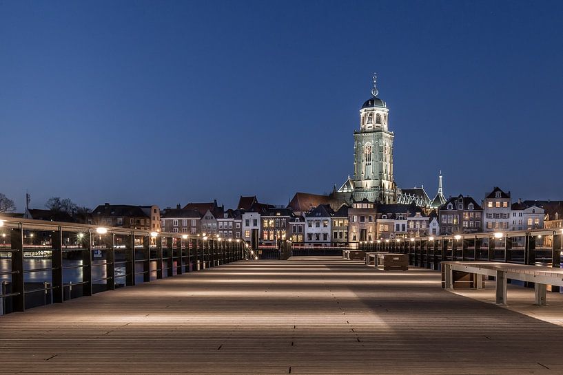 Deventer by night by Vincent Tollenaar