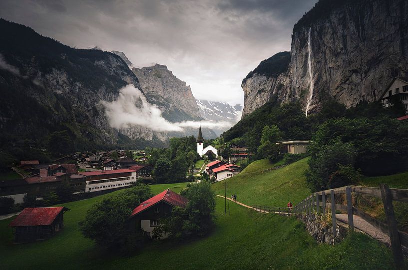 The church of lauterbrunnen par Rob Visser