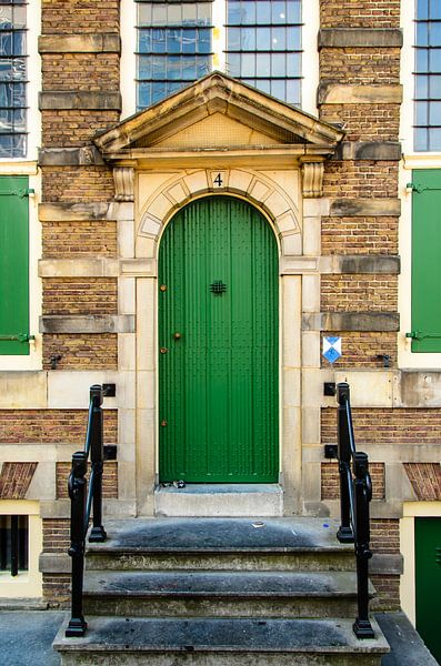 Rembrandt Museum Hausfassade mit Eingang Tür in Amsterdam Innenstadt in Niederlande von Dieter Walther