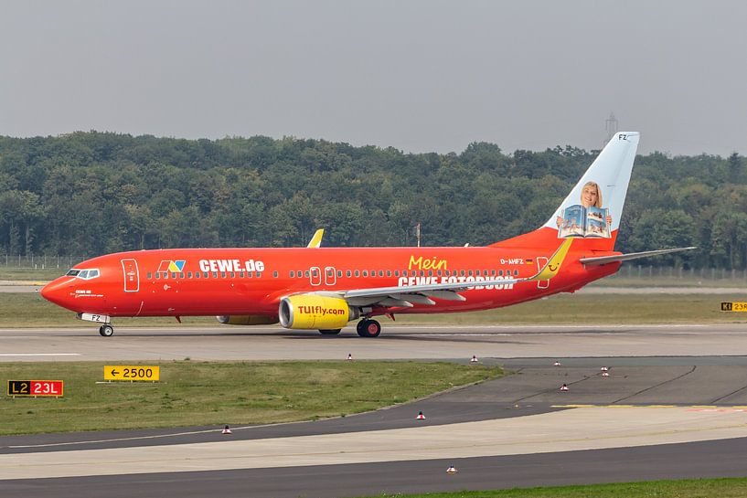 TUI fly Boeing 737-800 with a nice special livery: CEWE Fotobuch! by Jaap van den Berg