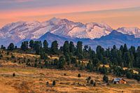 Lever de soleil à Sass de Putia, Dolomites, Italie