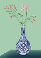 Impression de fleurs sur vase bleu de Delft