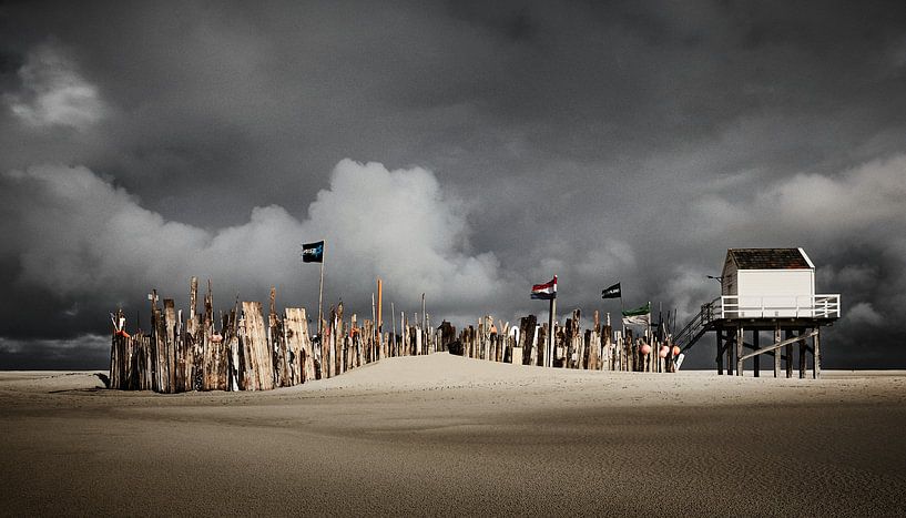 Bustling house Vlieland by Lars Beekman