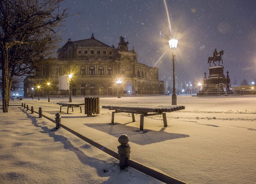 Theatre Square Dresden by Sergej Nickel