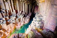 Fingals Cave : couleurs et lignes naturelles