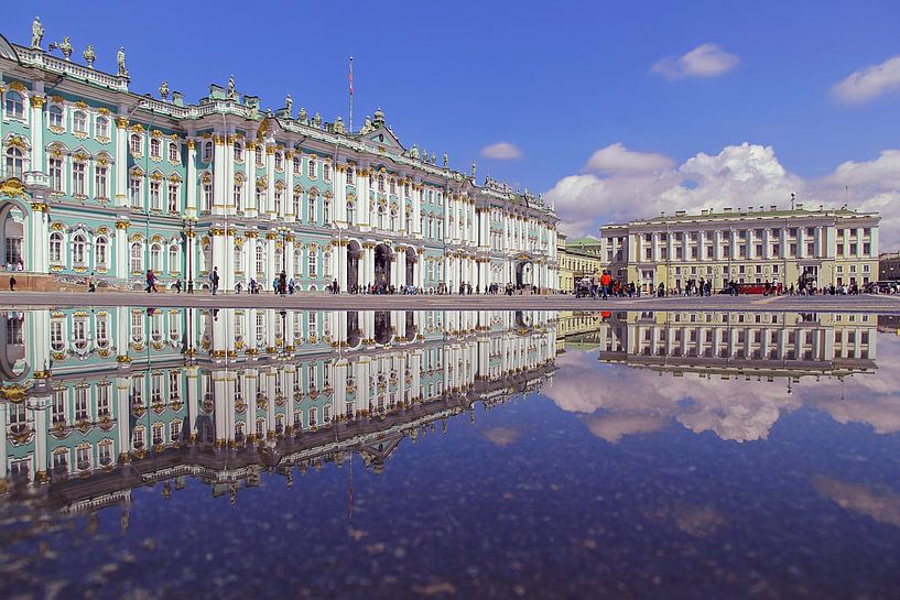 Hermitage St. Peterburg by Patrick Lohmüller