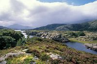 Paysage de l'anneau du Kerry en Irlande avec nuages