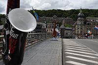 Saxofoons op de brug in Dinant