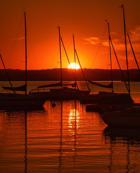Zonsondergang in Herrsching am Ammersee van Einhorn Fotografie