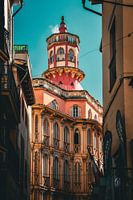 Farbenfrohe Architektur in Palma de Mallorca - Modernistischer Stadtpalast