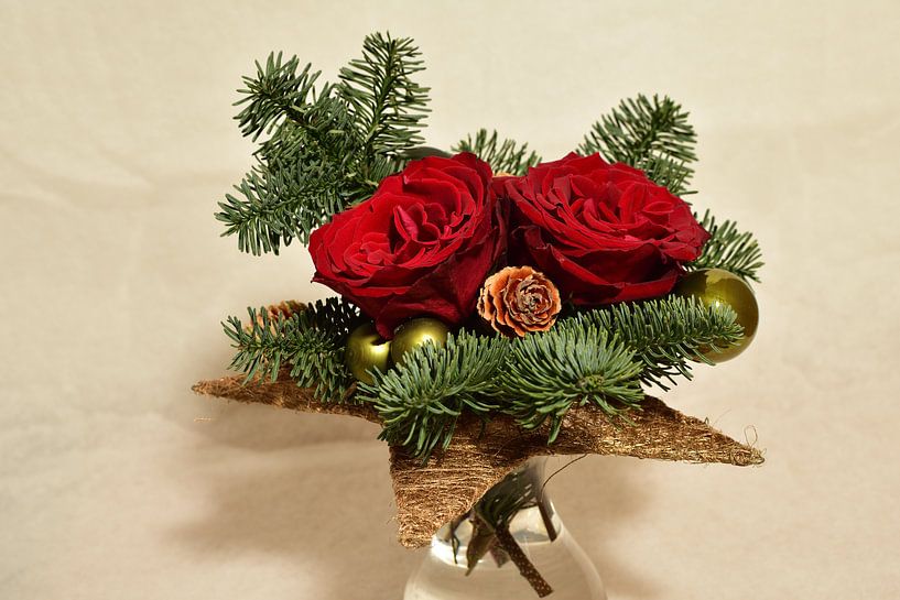 A Christmas Bouquet by Philipp Klassen