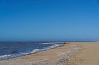Het strand van Katwijk op een zeer heldere dag