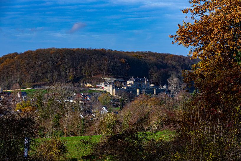 Autumn view of Chateau Neercanne and Cannerbos in Maastricht by Kim Willems