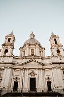 Portal der römischen Kirche von Sant'Agnese in Agone