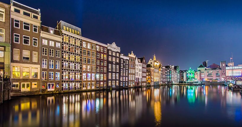 Damrak Amsterdam van Marco Faasse
