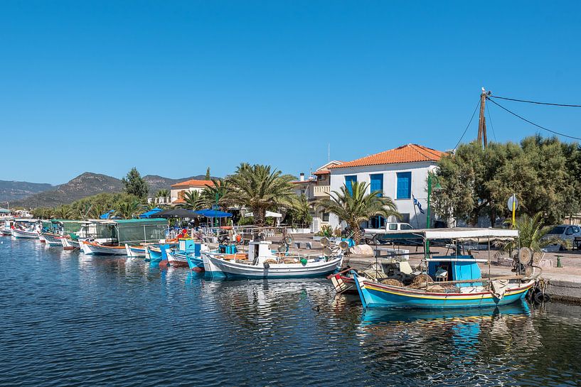 Port of Skala Kallonis on Lesbos by Rinus Lasschuyt Fotografie