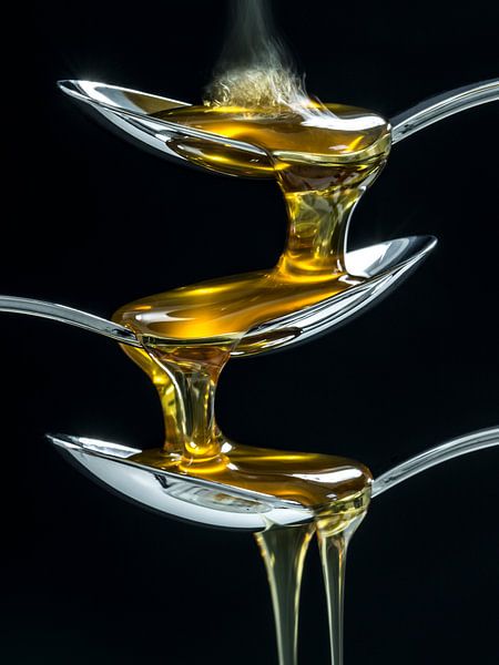 Olive oil by Uwe Merkel
