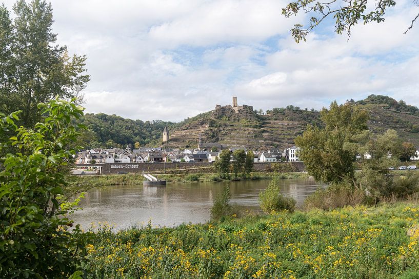 Kobern-Gondorf by Richard Wareham