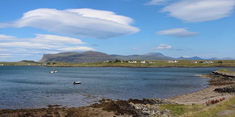 Linsenförmige Wolke bei Bunessan, Isle of Mull, Schottland von Imladris Images