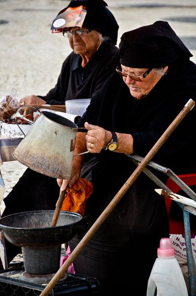 Dames en marron par Marieke van der Hoek-Vijfvinkel