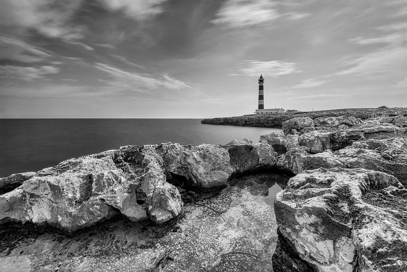 Phare Far Cap Artroutx à Minorque en noir et blanc. par Manfred Voss, Photographie Noir et Blanc