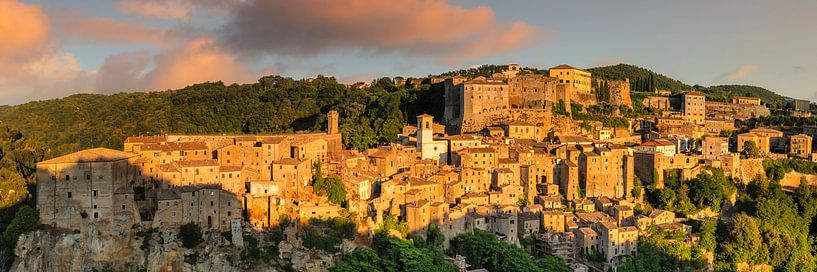 Sorano en Toscane par Markus Lange